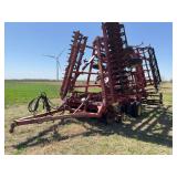 Sunflower Model 6332 26ft Fold-Up Chisel, walking tandem axle, basket treader, 3 bar harrow, 20' blades, 10' sweeps