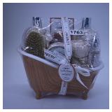 Lovery Vanilla Almond Bath Gift Set