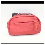 Steve M Crossbody Bag in Red