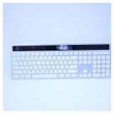 Logitech Wireless Solar Keyboard K750