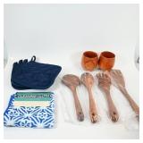 Kitchen Utensil and Accessory Set