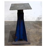 Metal Adjustable Pedestal Stand