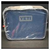 YETI Daytrip Lunch Box Navy