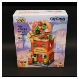 MINISO City Corner Pizza Toy Bricks Set
