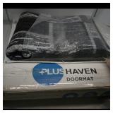 Plus Haven Doormat & 92 x 63 Black/White Area Rug