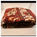 Red Floral Pattern Area Rug ï¿½ 92 x 63 in