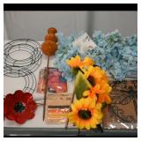 Assortment of Floral & Outdoor Decor (lot)