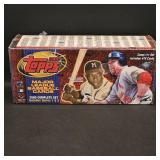 Topps 2000 Major League Baseball Cards Complete...