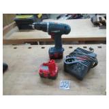 BOSCH 14.4 BATTERY OPERATED DRILL W/ 2 BATTERY