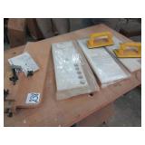 JIGS ; MORE