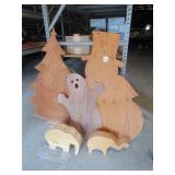 SNOWMAN ; CHRISTMAS TREE ; GHOST