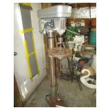 DURACRAFT MODEL #45136 DRILL PRESS