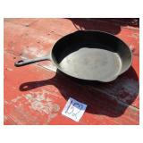 CAST IRON SKILLET