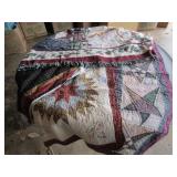 TABLE RUNNERS ; CHRISTMAS THROWS