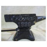FORD COLLECTIBLE MINI ANVIL 41/2"