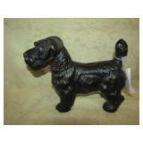 COLLECTIBLE CAST IRON SCOTTIE DOG BANK 61/2"
