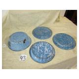 4 PIECES BLUE & WHITE GRANITEWARE