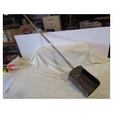 COPPER SKIMMER W/ 4 FT HANDLE