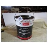 MASSEY FERGUSON 5 GAL HYDRA/TRANS OIL CAN