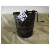 METAL 2 QT. REGAL ICE CREAM FREEZER MT JOY ,PA