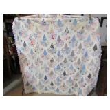 VINTAGE HAND STITCHED SCRAPPY PATCH WORK QUILT