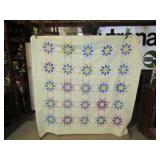 VINTAGE HS 8 PEDAL FLOWER PATCH QUILT -BLUE-WHITE-