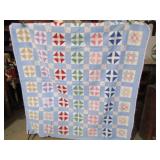 VINTAGE SHOOFLY DESIGN HAND STITCHED QUILT