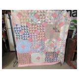 VINTAGE MULTI COLOR SCRAPPY PATCHWORK QUILT