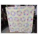VINTAGE H S DRESDEN PLATE WREATH YELLOW QUILT
