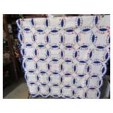 VINTAGE HAND STITCHED DOUBLE WEDDING RING QUILT