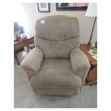 LAZY BOY RECLINER TAN W/ BROWN