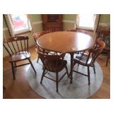 TELL CITY HARD MAPLE DINING ROOM TABLE W/ 6 CHAIRS