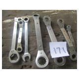 7 CRAFTSMAN RACHET WRENCHES
