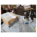 INTERMATIC PAINT SPRAYER