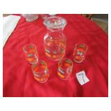 VINTAGE ORANGE JUICE PITCHER W/ 4 GLASSES