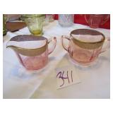 PINK DEPRESSION FLORAL PATTERN W/ GOLD BAND