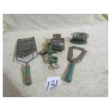 4 PIECES GREEN HANDLE KITCHEN UNTENSILS-JAR
