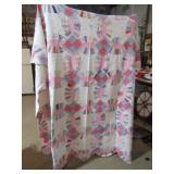 VINTAGE HAND STITCHED WEDDING BAND QUILT