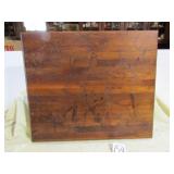 WILDLIFE ETCHED CUTTING BOARD