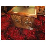 2- 27" X27" X 20" T LEATHER TOP LAMP TABLES