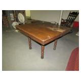 OAK TURN LEG DINING ROOM TABLE 42 X 42