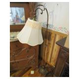 VINTAGE FLOOR LAMP