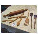 EARLY WOOD ROLLING PIN ; WOOD VEG. GRABBER; TREENE