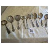 8 VINTAGE SERVINGWARE