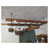 5 FT HANGING WOOD LADDER W/ 6 BASKETS