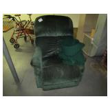 GREEN RECLINER LAZY BOY