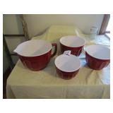 SET 3 PLASTIC NESTING BOWLS; BATTER BOWL IN RED &