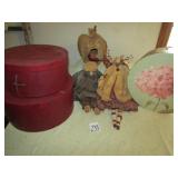 BIRD HOUSE ; 2 DECOR DOLLS ; 3 DECOR BOXES
