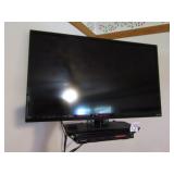 VIZIO 32' TV ; SONY DVD PLAYER
