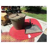 HAND CRANK DOUGH MAKER; TIN DUST PAN